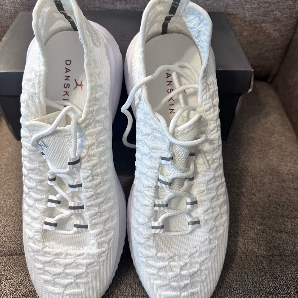 Danskin Textured White Sneakers